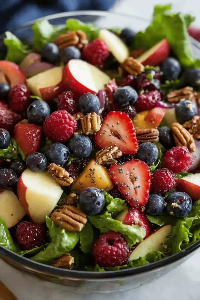 Mixed Green Salad with Berries